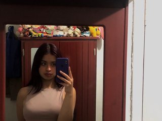 Erotinis vaizdo pokalbis Angela-millers