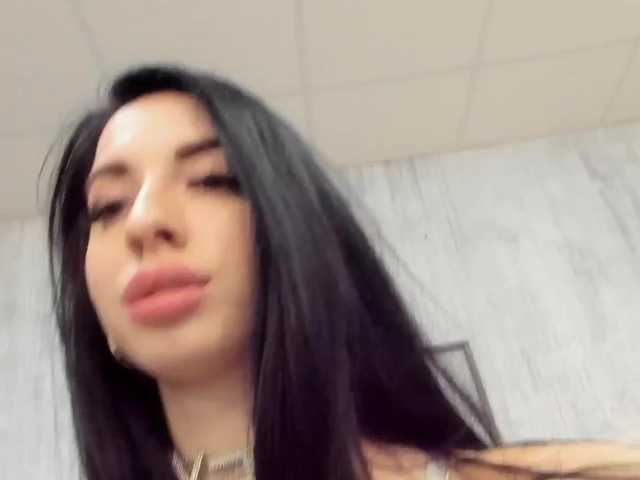Nuotraukos AngelEyesX lets go play bb you ll like lush is on make my pussy wet and make me crazy and lets go play in pvt make you cum