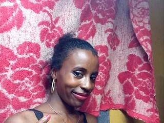 Erotinis vaizdo pokalbis Angelicah69