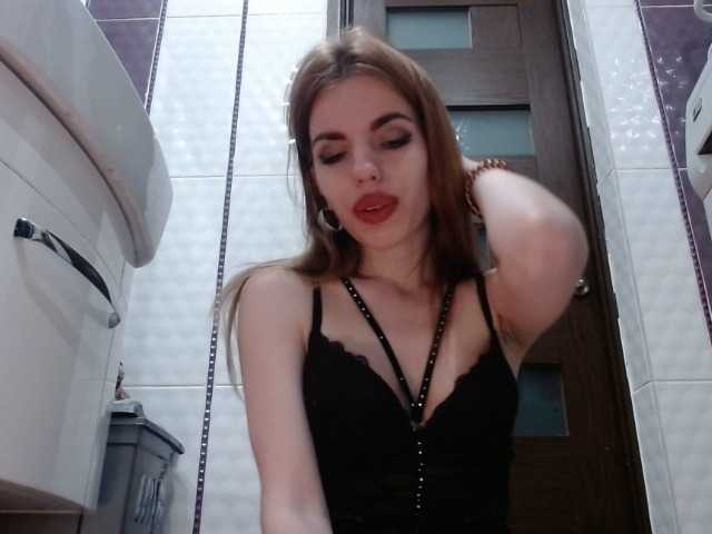 Transliacijos ekrano nuotraukos AngelinaJol13