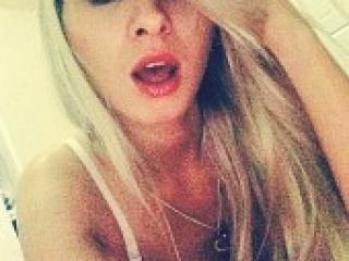 Erotinis vaizdo pokalbis angelinka11