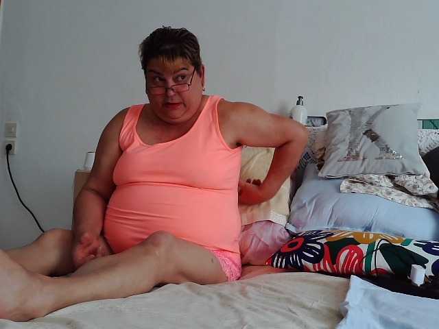 Transliacijos ekrano nuotraukos Angeliqdixie