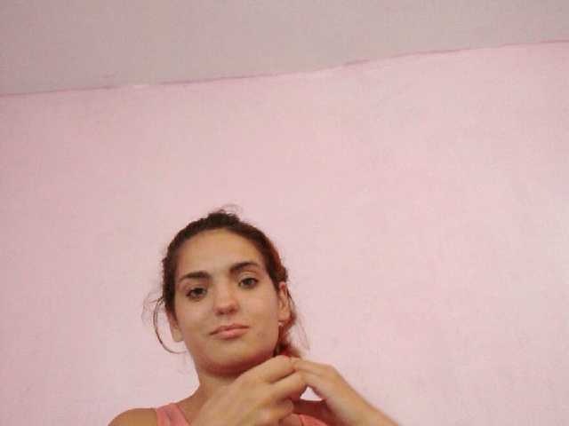 Transliacijos ekrano nuotraukos ANGELLHOTT