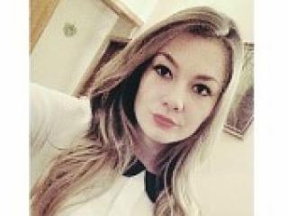 Erotinis vaizdo pokalbis angellikax