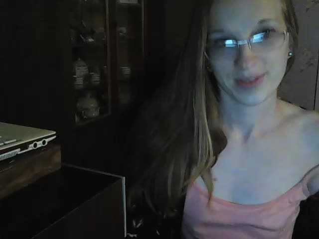 Transliacijos ekrano nuotraukos Angelpussy1