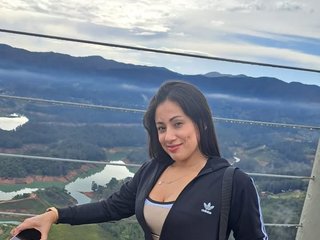 Erotinis vaizdo pokalbis Angels-tomsop