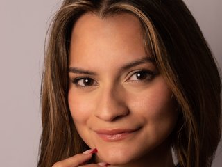 Erotinis vaizdo pokalbis Angie-Pirs