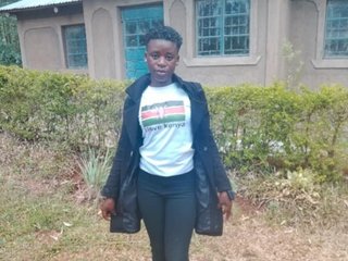 Erotinis vaizdo pokalbis Angle-girl