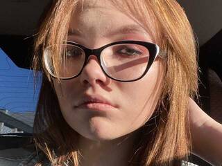 Erotinis vaizdo pokalbis Anime-girl