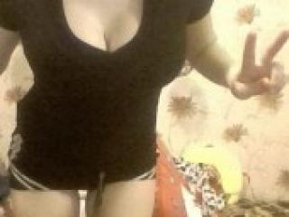 Erotinis vaizdo pokalbis animetian