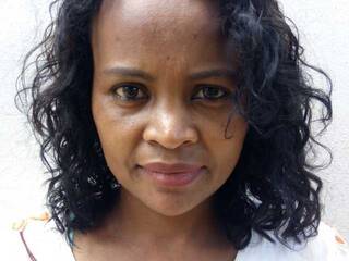 Erotinis vaizdo pokalbis Anishaloulou