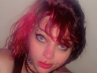 Erotinis vaizdo pokalbis Anitabonghit