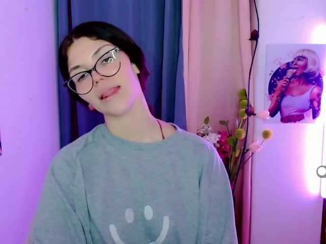 Transliacijos ekrano nuotraukos canela_love