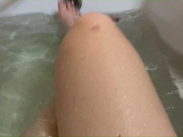 Transliacijos ekrano nuotraukos AnitaShine