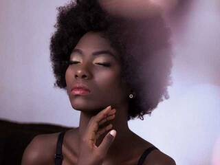 Erotinis vaizdo pokalbis anna-cotte