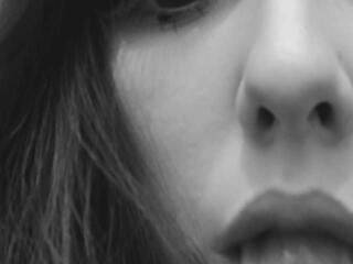 Erotinis vaizdo pokalbis Anna-Leda