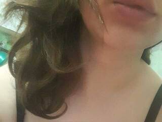 Erotinis vaizdo pokalbis Anna50sistera