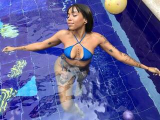 Erotinis vaizdo pokalbis AnnaBrooks2