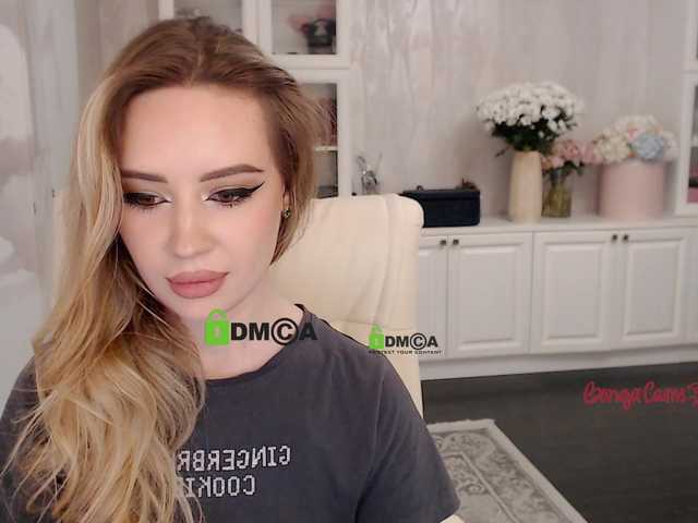 Transliacijos ekrano nuotraukos AnnaPoppy