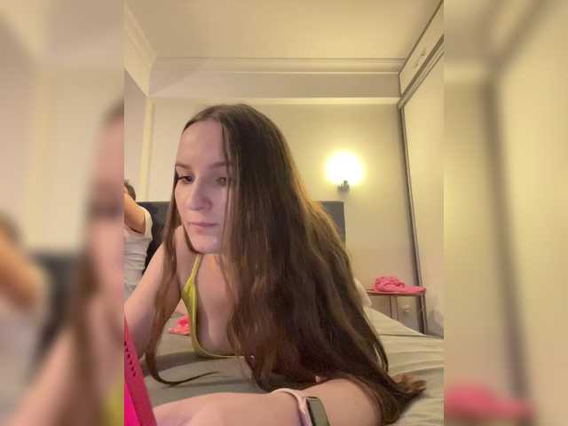 Nuotraukos Annafirepussy Good evening!random vibrations 35 tokenslike me in my profile bongacams and also find me in onlyfans