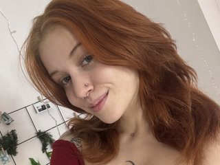 Erotinis vaizdo pokalbis AnnaReid