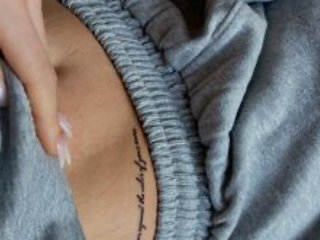 Erotinis vaizdo pokalbis Kriss_anna