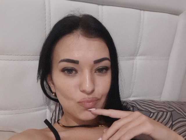 Nuotraukos AnneAllford Hey guys!:) Goal- #Dance #hot #pvt #c2c #fetish #feet #roleplay Tip to add at friendlist and for requests!