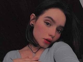 Erotinis vaizdo pokalbis Annie-Mills