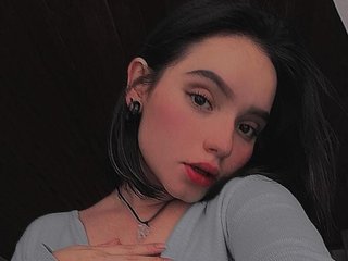 Erotinis vaizdo pokalbis Annie-Mills