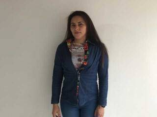 Erotinis vaizdo pokalbis ANNIIESMITH