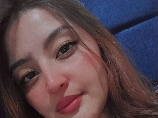 Erotinis vaizdo pokalbis Anny-azalea