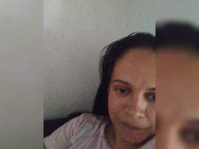 Transliacijos ekrano nuotraukos Anny-dirty