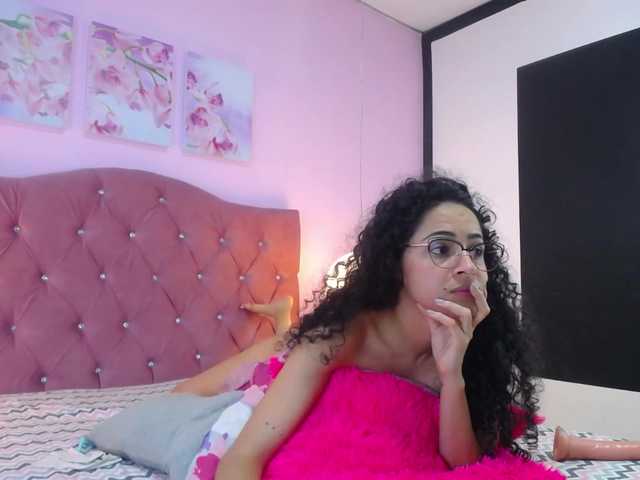 Transliacijos ekrano nuotraukos AnnyHank