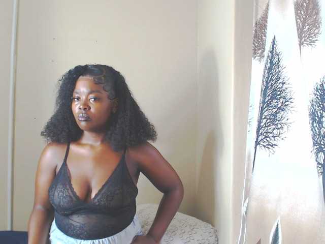 Transliacijos ekrano nuotraukos AppleAssDiva