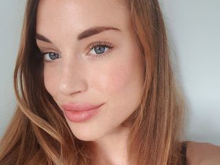 Erotinis vaizdo pokalbis AprilRose