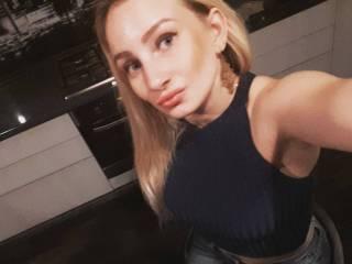 Erotinis vaizdo pokalbis aquajanise