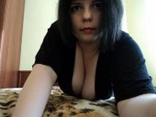 Erotinis vaizdo pokalbis arborevita