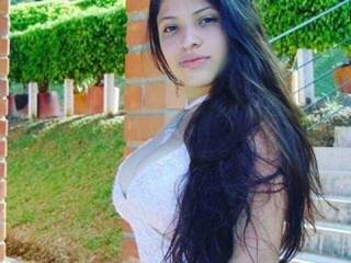 Erotinis vaizdo pokalbis aretinarc