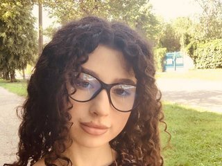 Erotinis vaizdo pokalbis ArianaFox