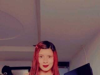 Erotinis vaizdo pokalbis Ariel63