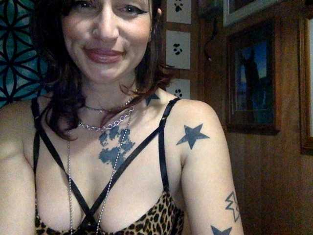Transliacijos ekrano nuotraukos arielwyld
