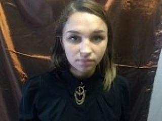 Erotinis vaizdo pokalbis arinadi