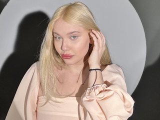 Erotinis vaizdo pokalbis Arisharisha