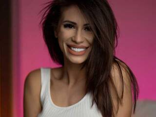 Erotinis vaizdo pokalbis AryaLopes