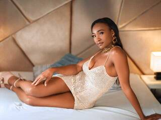 Erotinis vaizdo pokalbis Asha-Kamara