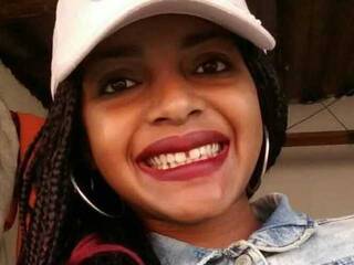 Erotinis vaizdo pokalbis Ashley-Ebony