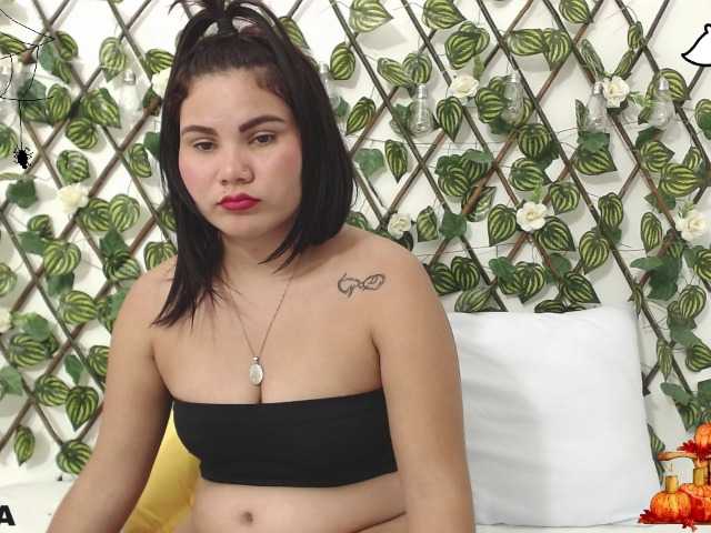 Transliacijos ekrano nuotraukos ashley-queen