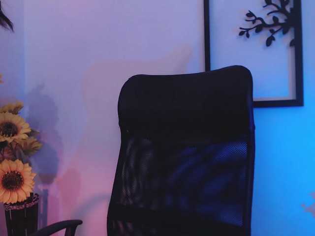 Transliacijos ekrano nuotraukos AshleyBlake