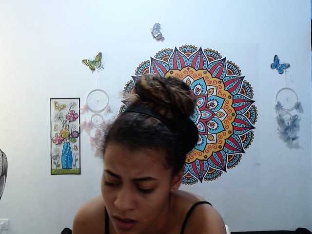 Transliacijos ekrano nuotraukos ASHLY-WOLF