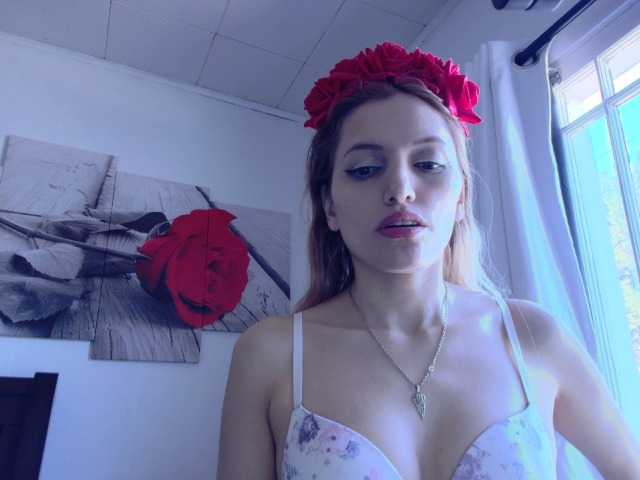 Nuotraukos ashlynnMega New here fan of group chat or private